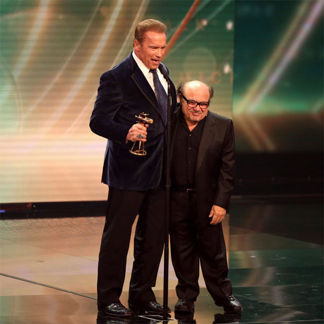 Arnold Schwarzenegger and Danny DeVito reunited