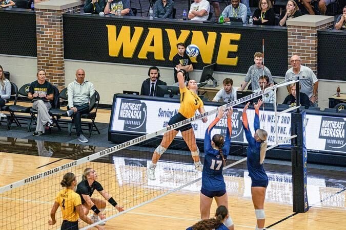 Balanced attack gives #2 Wildcats sweep at Minnesota Crookston