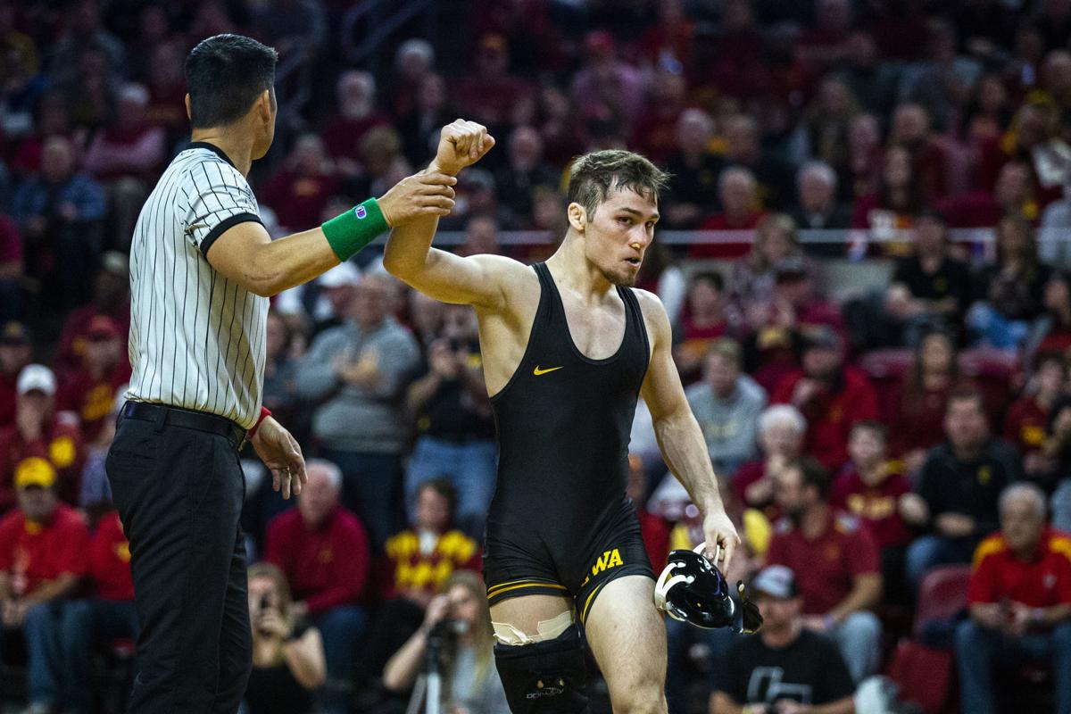 Iowa's Spencer Lee named AAU Sullivan Award recipient College sports