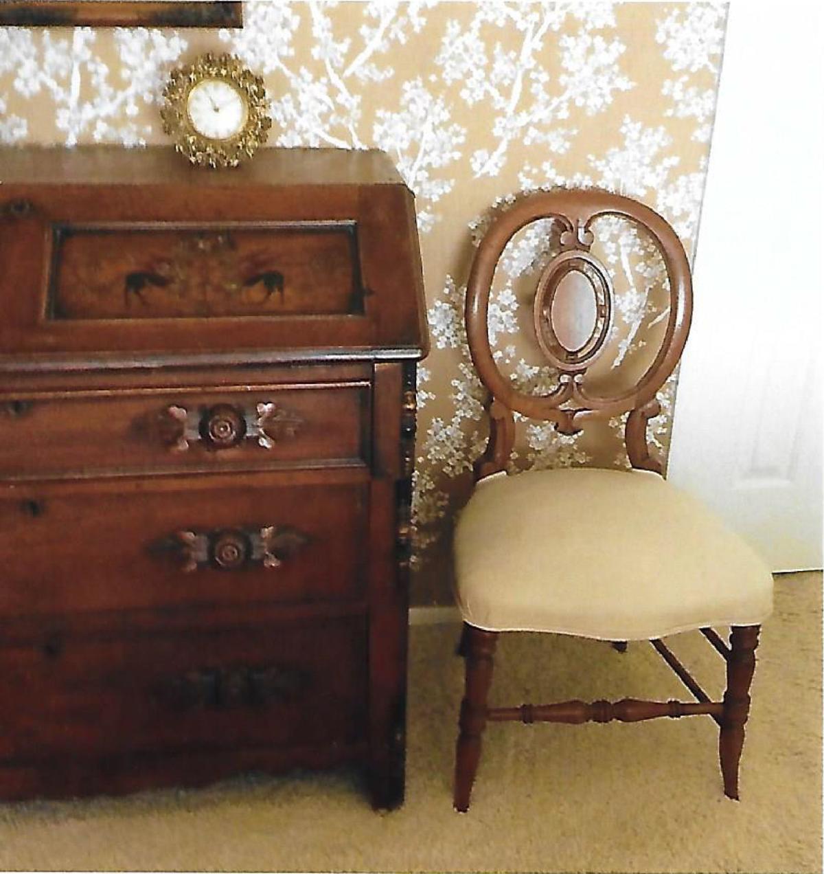 Victorian Side Chair Serves As Family Treasure Siouxland Homes Siouxcityjournal Com