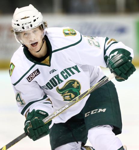 Musketeers hockey vs Youngstown 121115