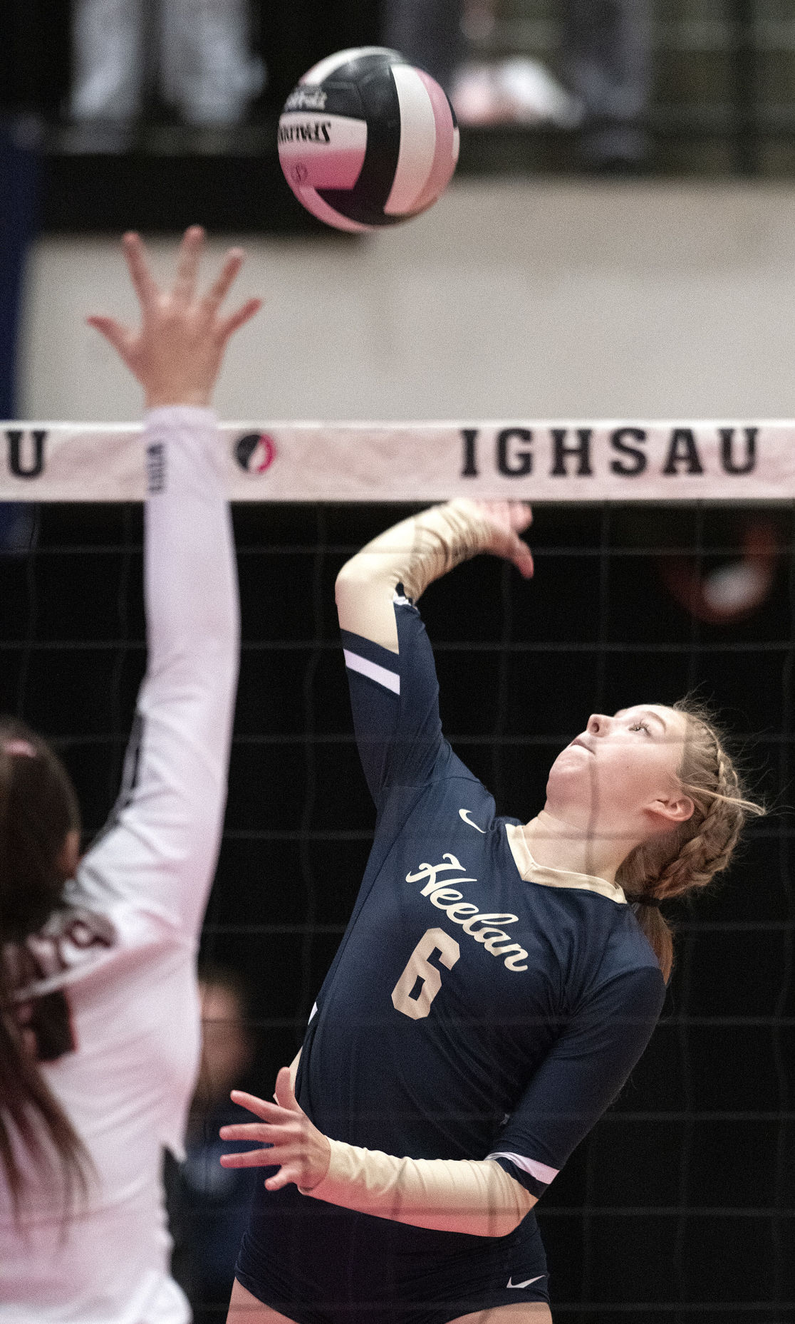 STATE VOLLEYBALL Bishop Heelan puts up tough fight against No