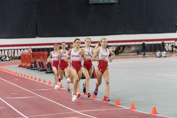 Lindsey Joyce back home for Sioux City Relays