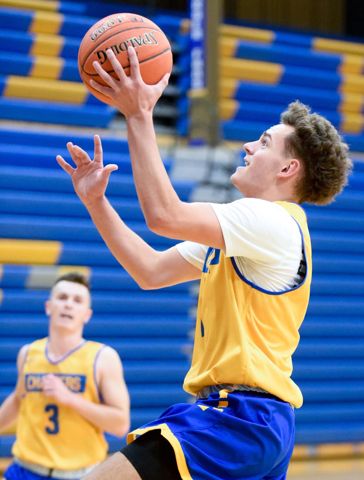 Briar Cliff Men S Basketball Learns How To Play Without Wolfe