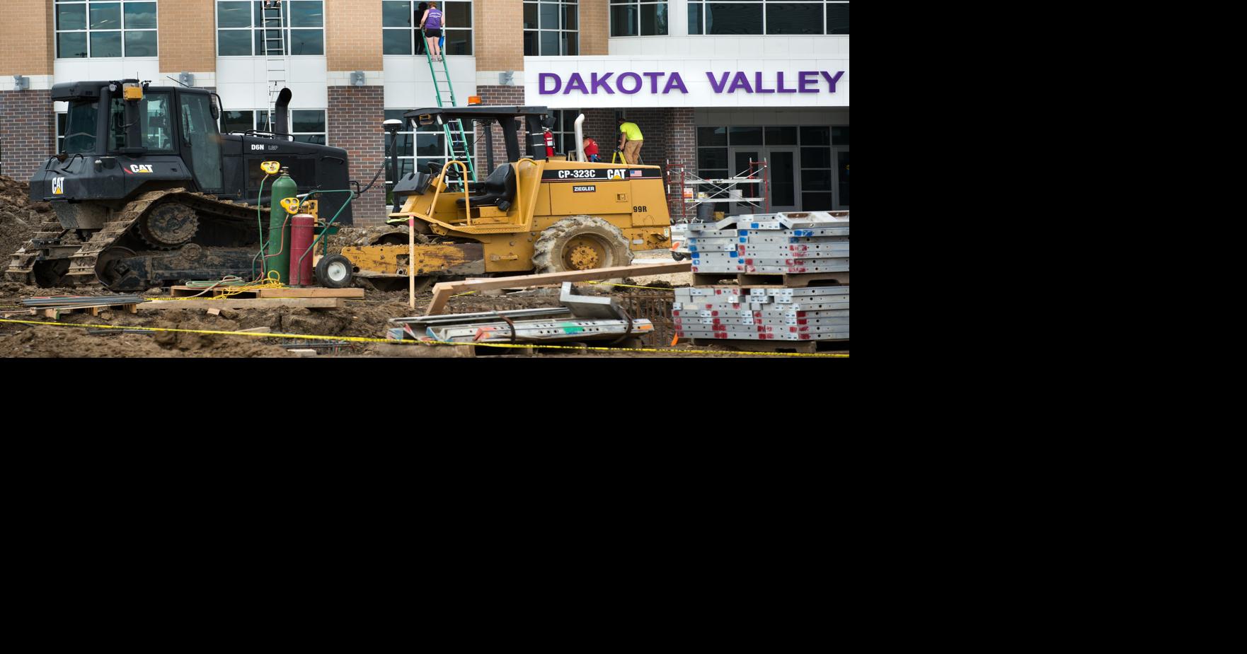 Photos Dakota Valley High School