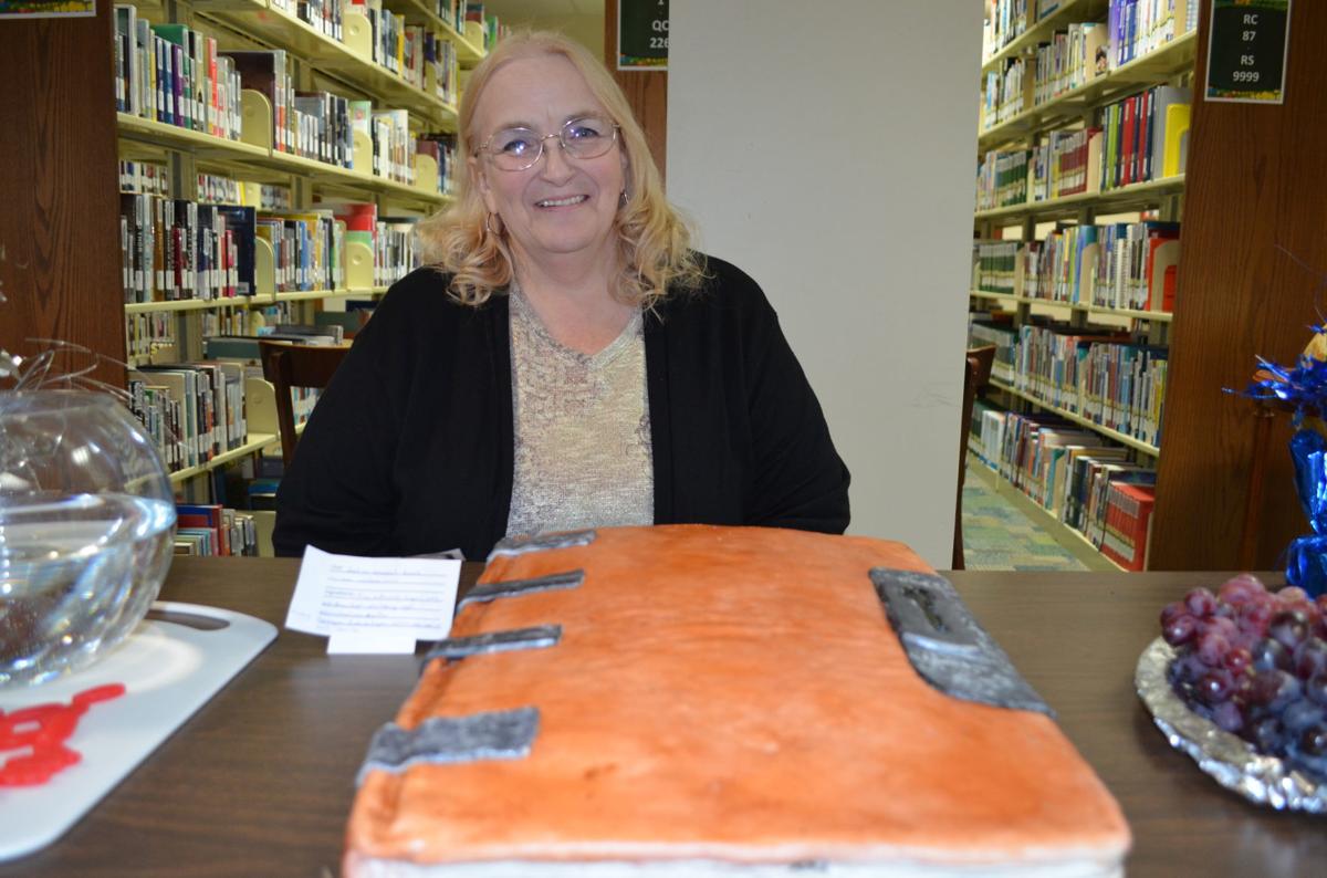 Library manager Sharon Dykshoorn