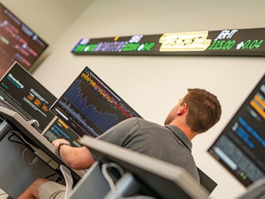 PROGRESS: USD students gain access to finance and analytics lab