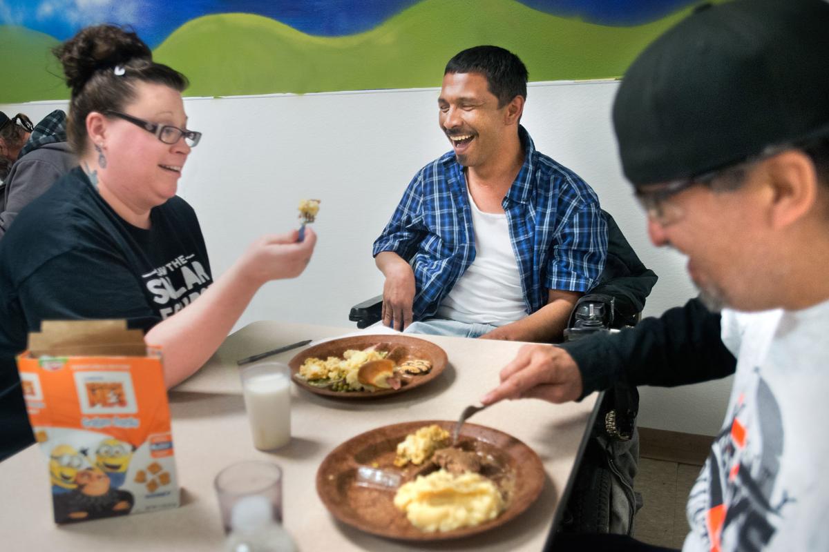 Siouxland Soup Kitchen feeds dozens of homeless each day