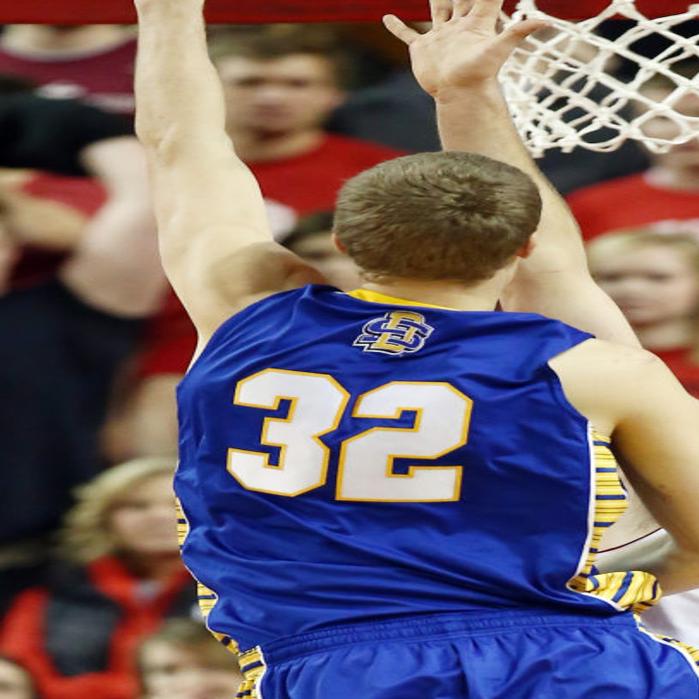 South Dakota State Holds Off South Dakota Rally Usd