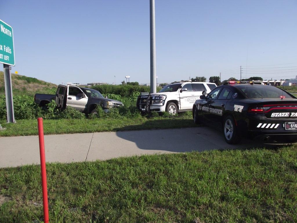 Sioux City man jailed after nearly-100-mph pursuit, ramming police vehicles