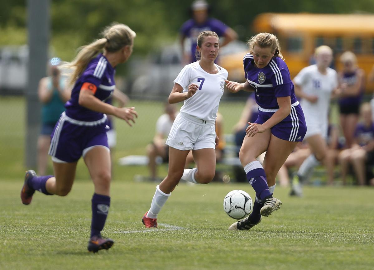 Moser Leads Spencer To First Ever State Tournament Win Soccer Siouxcityjournal Com