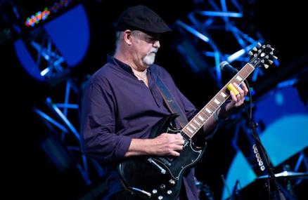 Foghat's Bassett on rock life and his 'Funky Music' past - Vimarsana News