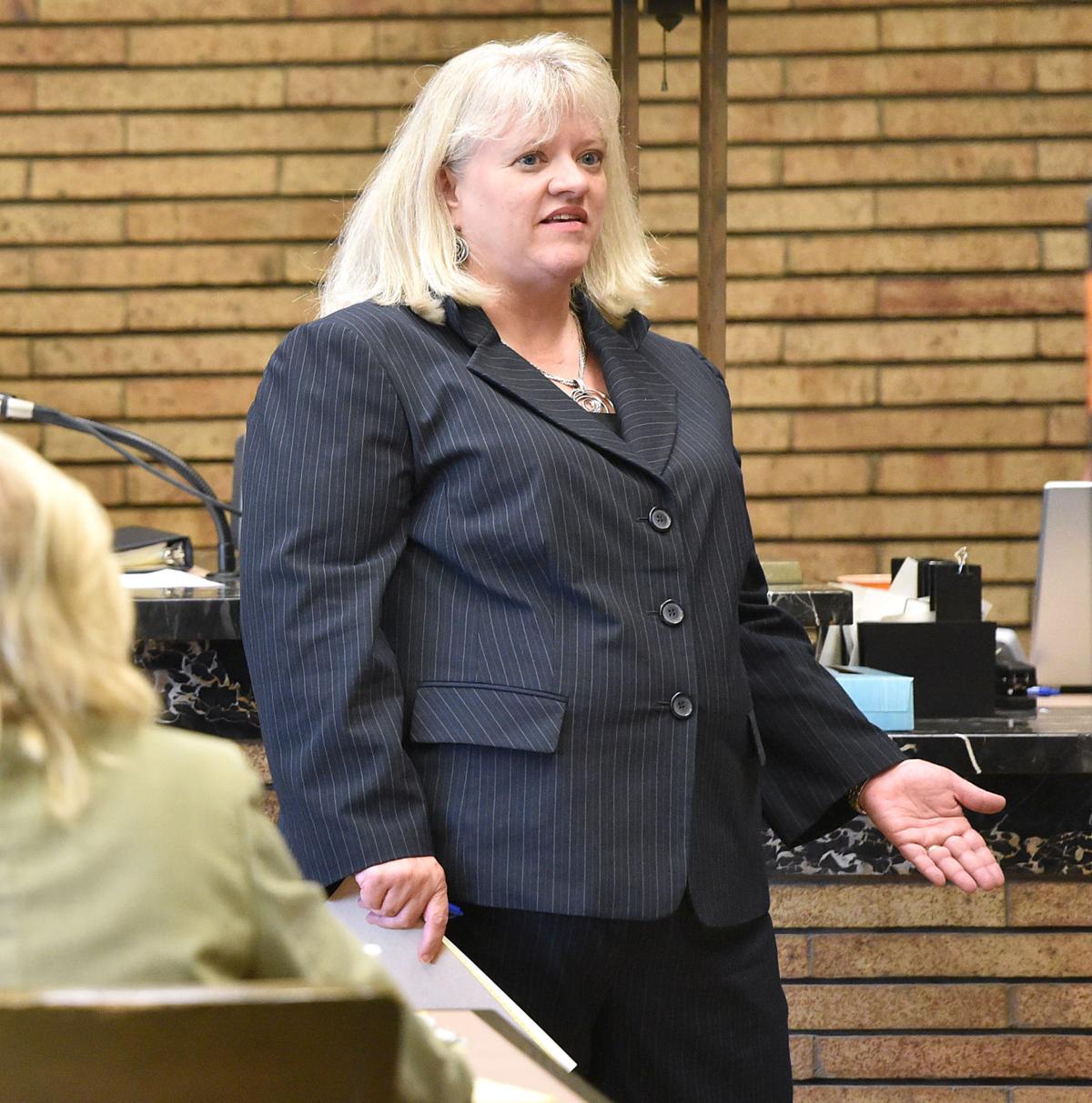 Pet sitter testifies to finding body in pool of blood Local news
