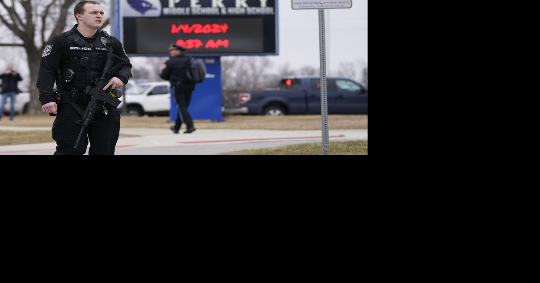 Photos Scene of school shooting in Perry, Iowa