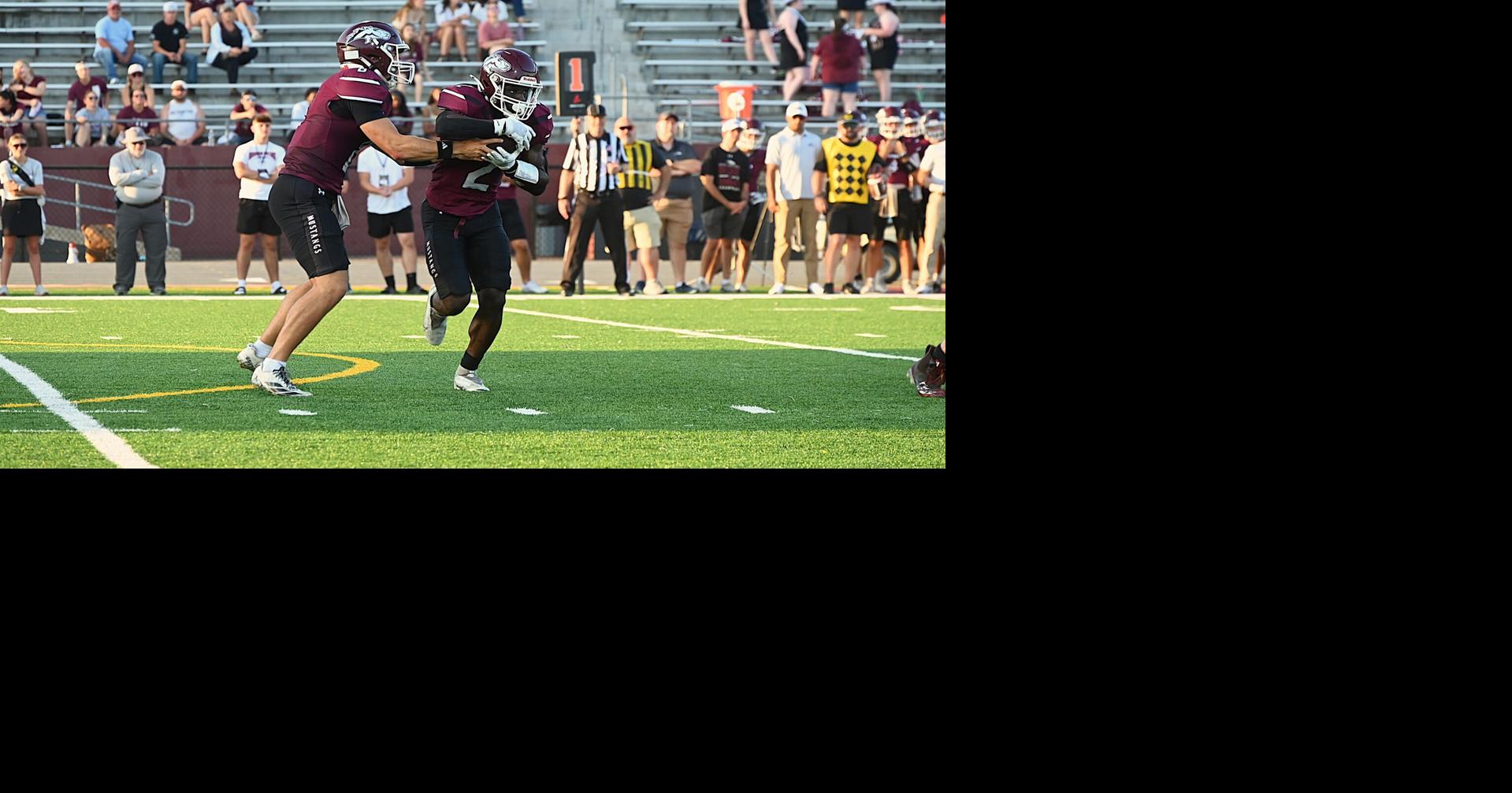 Morningside dominates Waldorf to remain in tie for GPAC football lead