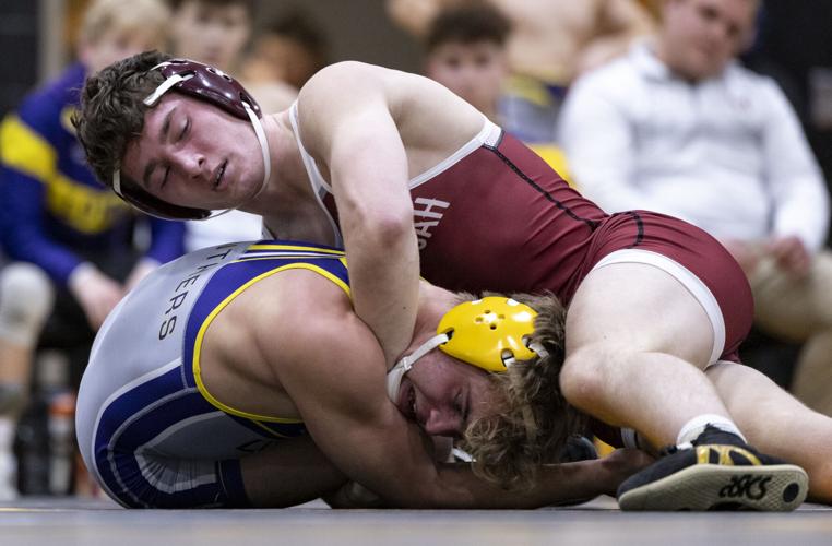 High school wrestling Hinton clinches state berth in 1A