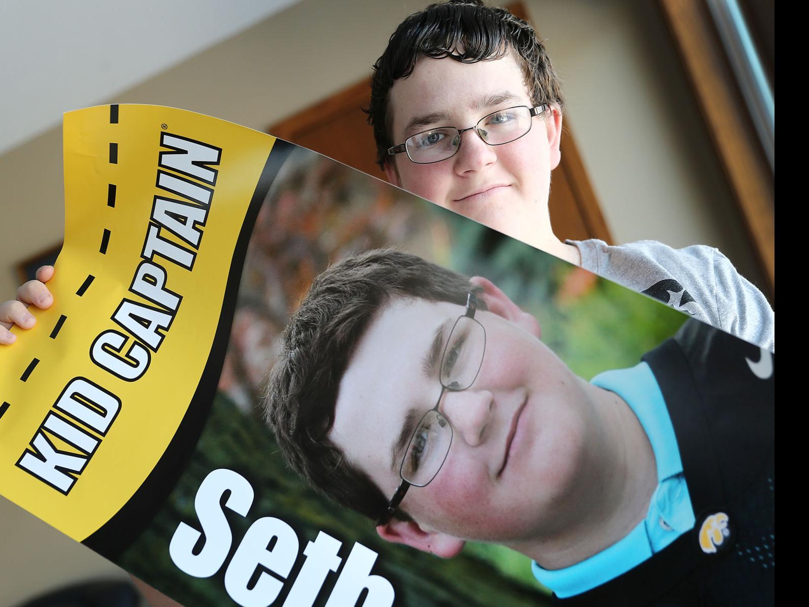 Hawkeye Football Team To Honor Remsen Boy Treated For Serious Head Injury Local News Siouxcityjournal Com
