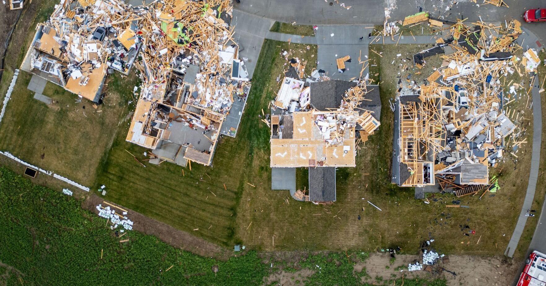 Tornadoes touch down near Omaha, Lincoln; major damage and several injuries reported - Vimarsana News