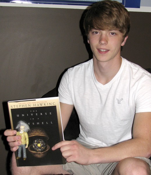 what to get an 18 year old boy for graduation