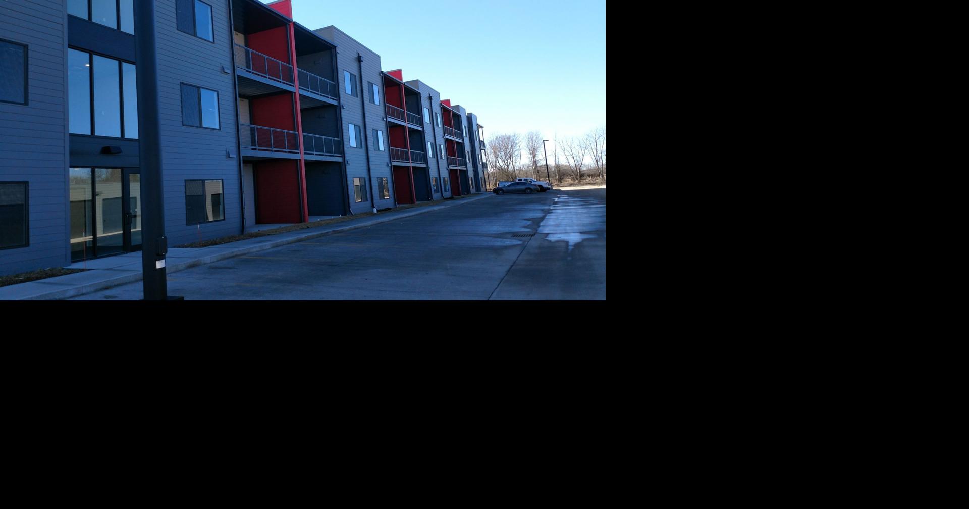 PROGRESS Upscale Dakota Dunes apartments attract tenants