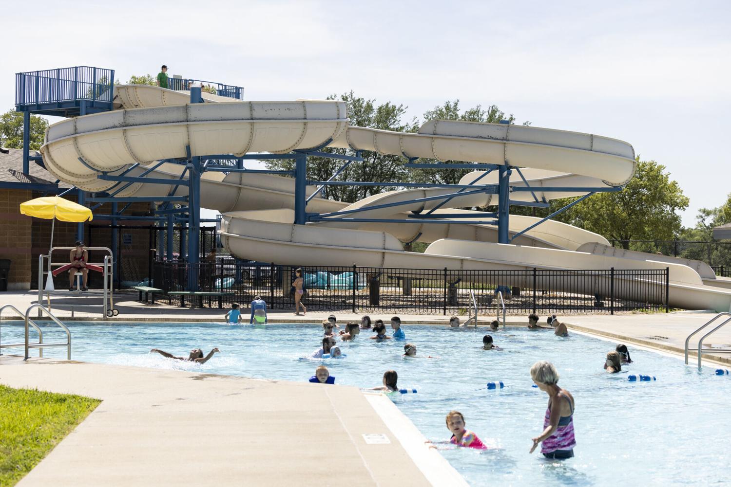 Riverside Family Aquatic Center to open Saturday