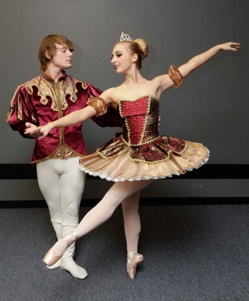 Seasoned dancers return for Nutcracker ballet | Weekender | Theater ...