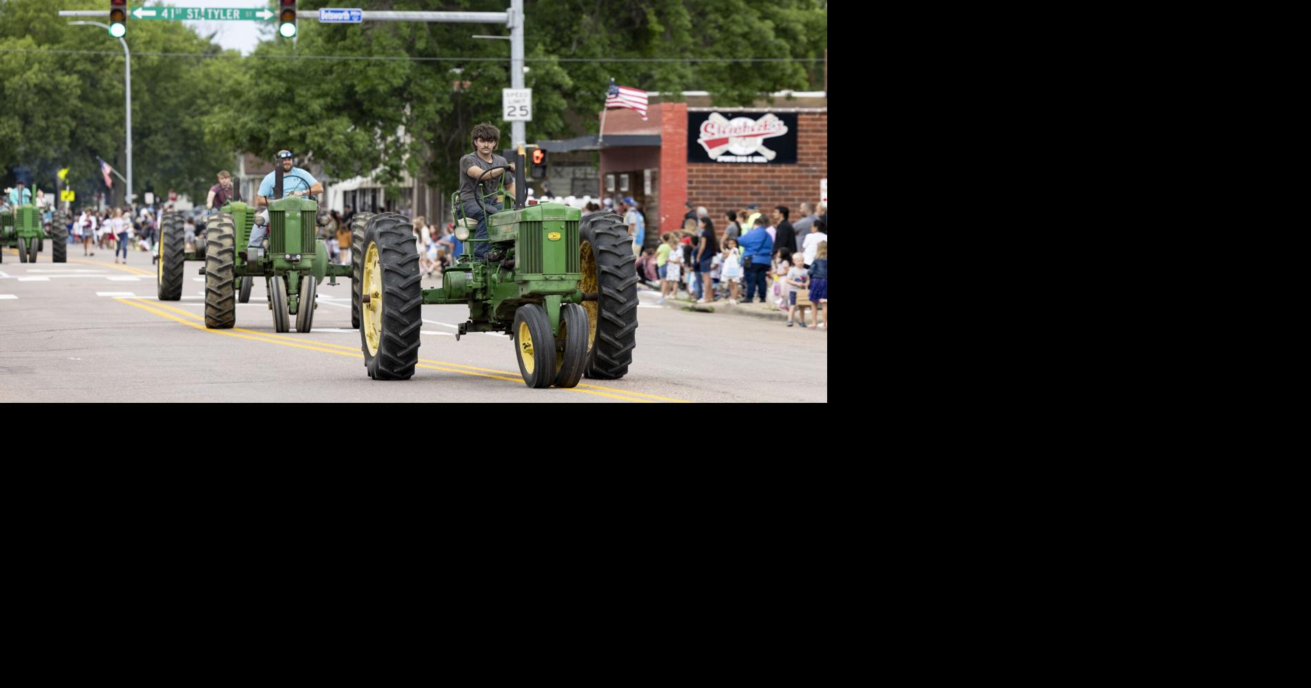 Photos: 2024 Leeds Day Parade