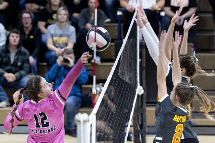 PREP VOLLEYBALL Hinton qualifies for state tournament with sweep of