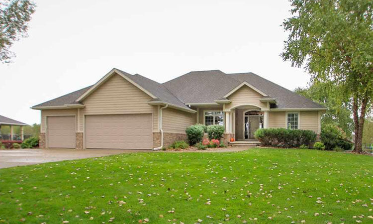 961 Wynstone, Jefferson - $459,000