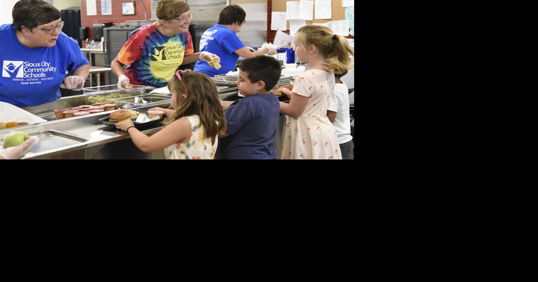 With universal free school lunch program ending, Sioux City officials