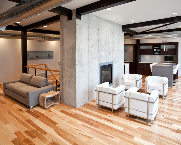 Okoboji lake home by PLaN Architecture