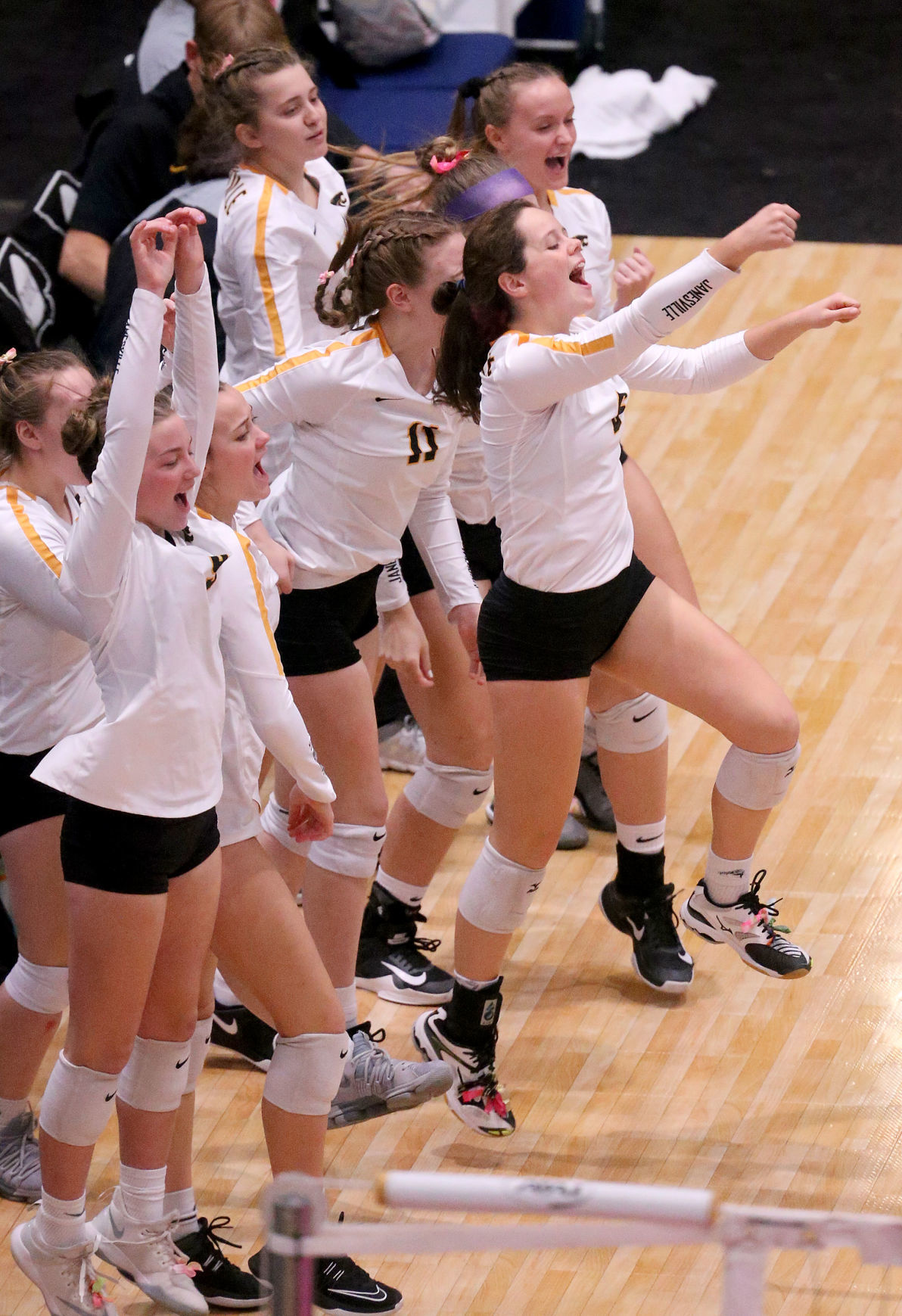 110818-State-VB-Janesville-Tripoli-004