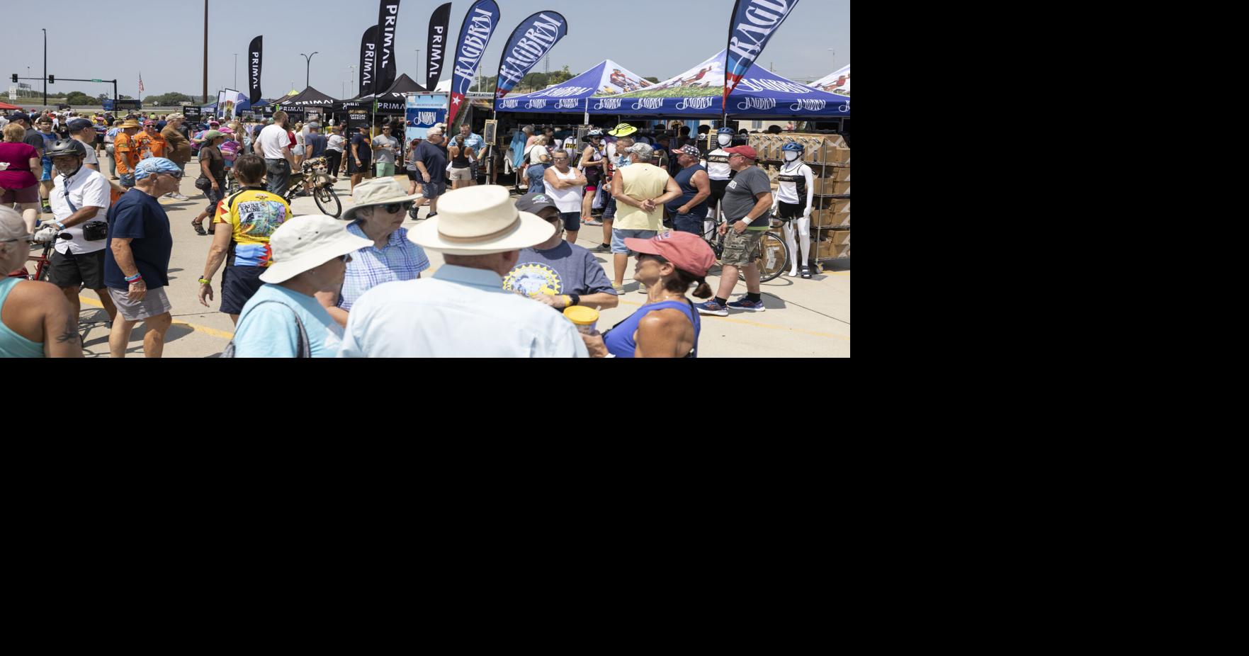 Sioux City RAGBRAI Expo attracts people from all over