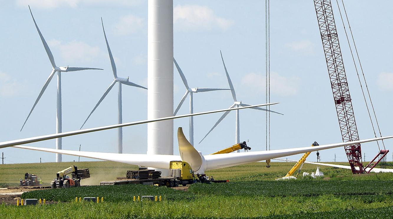 MidAmerican to build new wind farms in Northwest Iowa counties