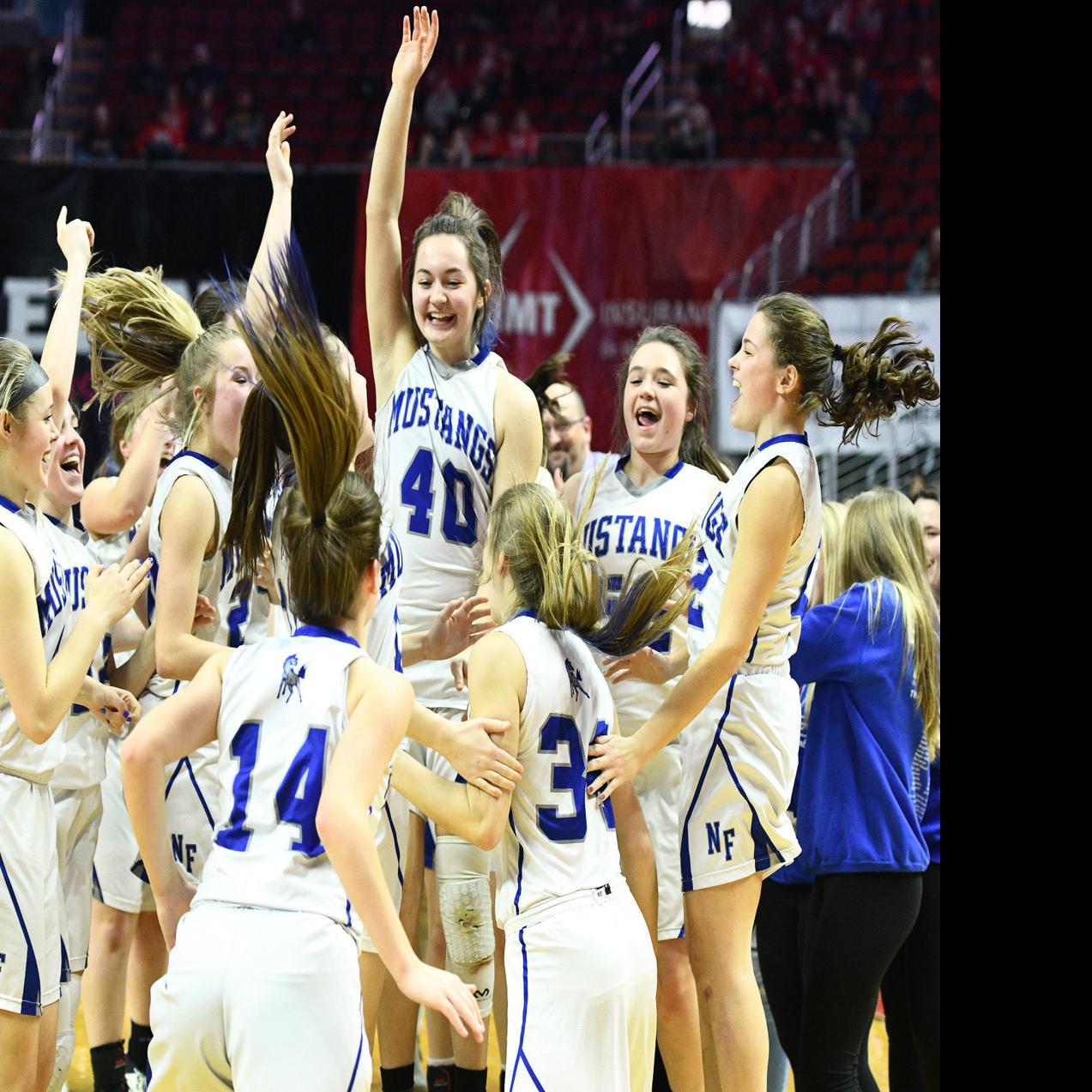 Newell Fonda Wins 53rd Straight With 84 33 Win Over Saint Ansgar