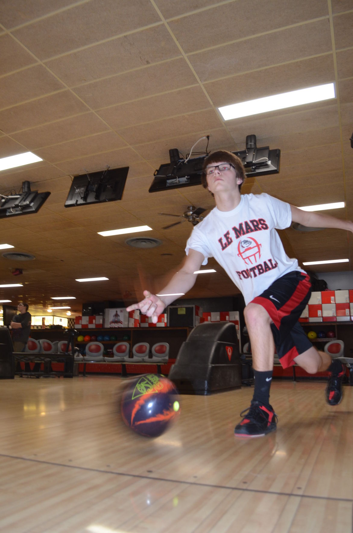 Bulldog freshman rolls a 300 Coffee Break