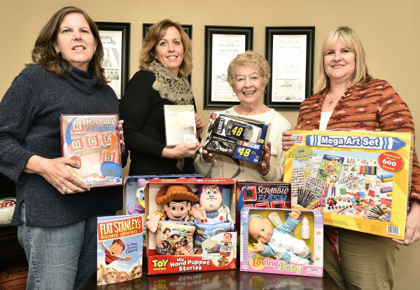 Download Little Yellow Dog charity extends membership to women | Local news | siouxcityjournal.com