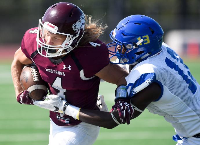 Football Briar Cliff at Morningside