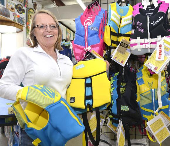 Iowa Great Lakes life jackets