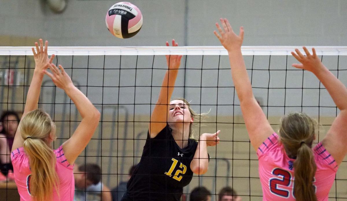 West Sioux vs Hinton volleyball