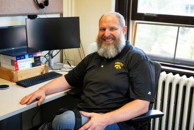 Univ of Iowa offers new help for student veterans with mental health