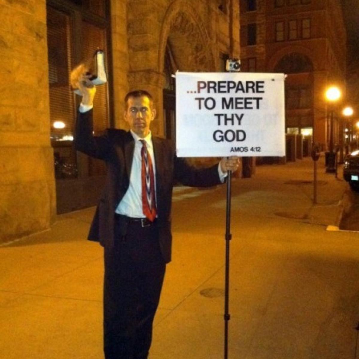 Questions With A Street Corner Evangelist Weekender Community Siouxcityjournal Com