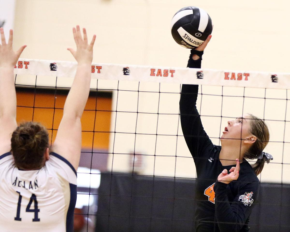 202 Black Raiders The state's bestkept volleyball secret East High School