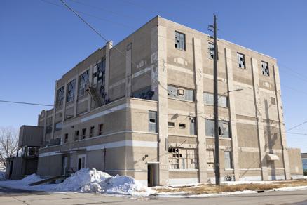 98-year-old former Swift turkey plant for sale; price $140K - Vimarsana News