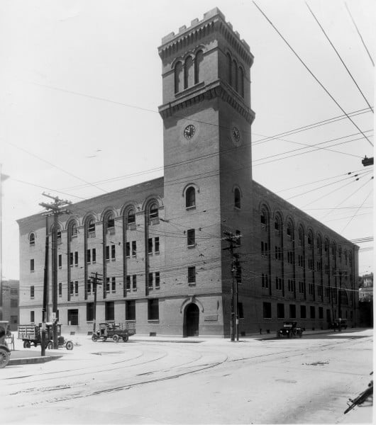Sioux City's Battery Building A history State and regional