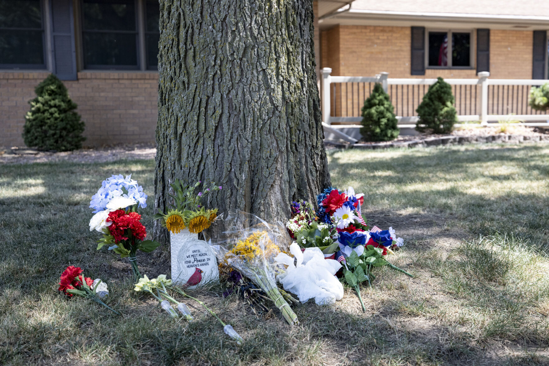 Family friends of four slain Laurel Neb. residents continue to