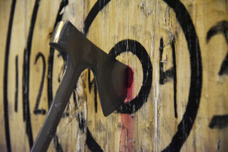 AxeThrowing_6.jpg