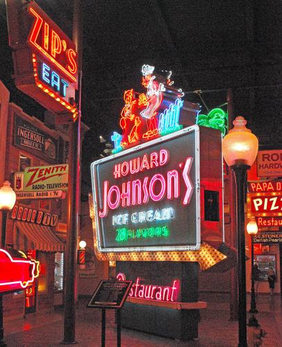 Travel American Sign Museum