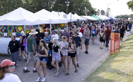 Saturday in the Park Arts Alley Group Vendors 2023 - Vimarsana News