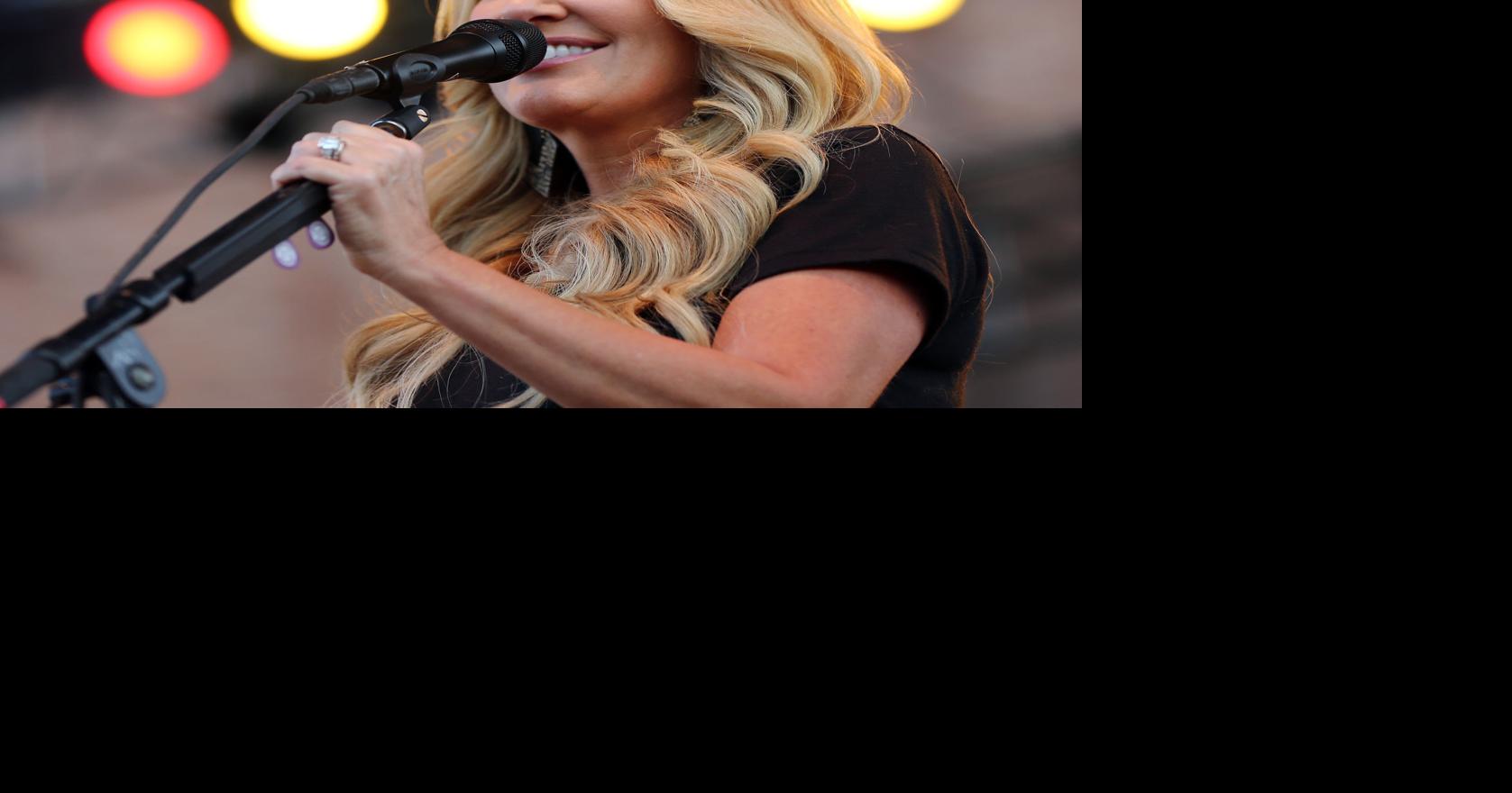 Photos Dwight Yoakam and Lee Ann Womack concert